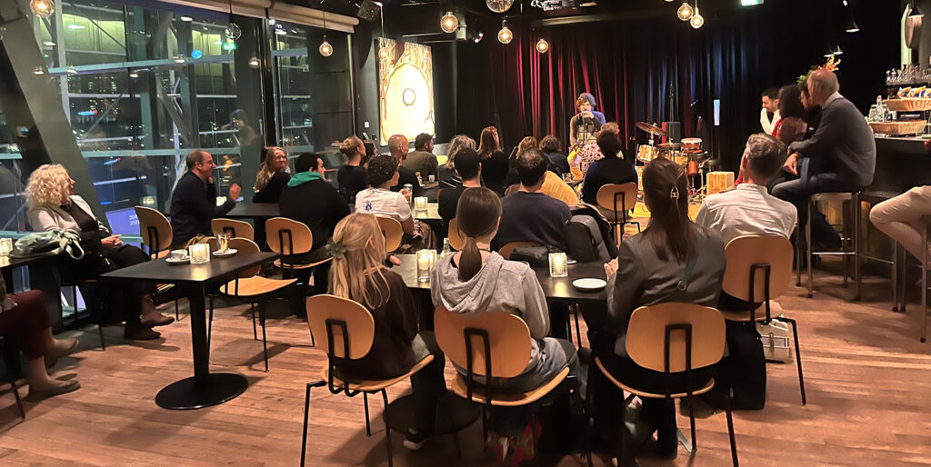 Masterclass Carried by the Wind - Marmoucha Orchestra & Antonio Lizana